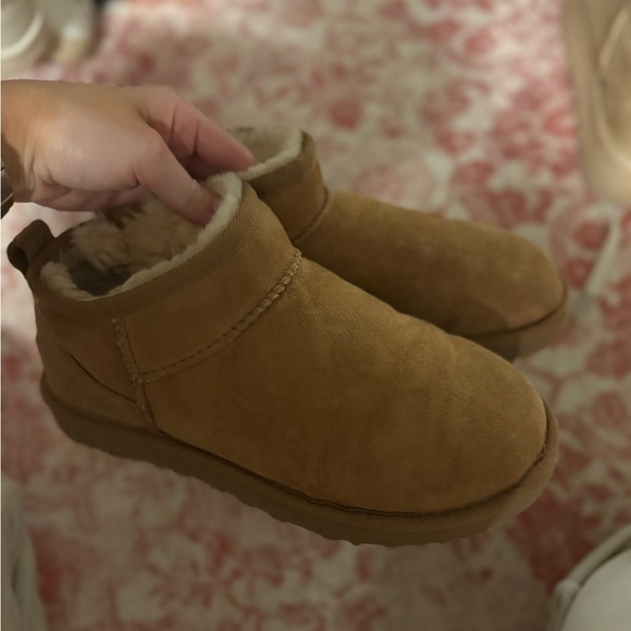 UGG mini boots - Picture 2 of 4